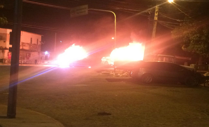 Tiros de metralhadora e explosões assustam moradores da Zona Oeste do Recife